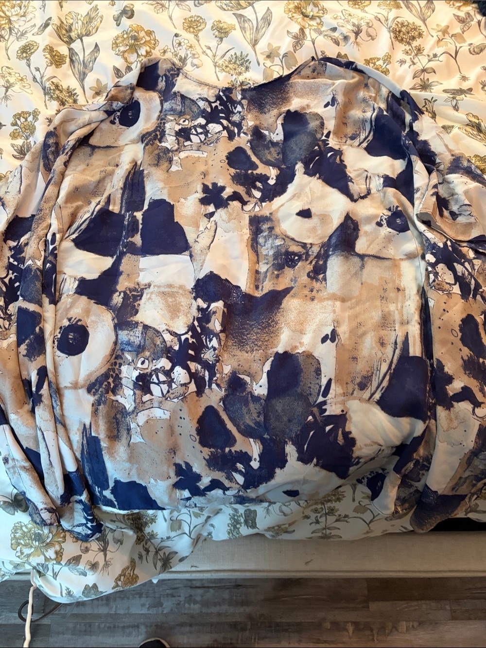 Abstract Print Navy and‎ Cream Women’s open poncho